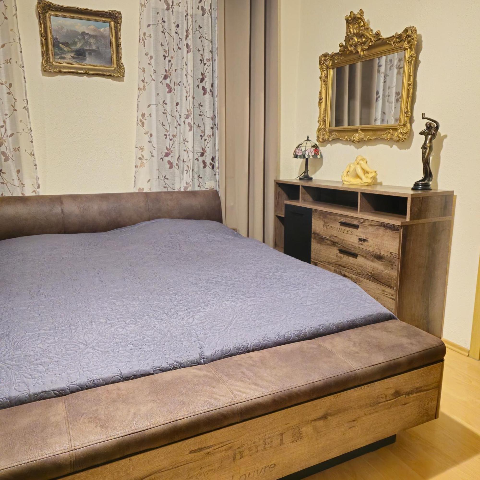 גרה Apartment 5 מראה חיצוני תמונה