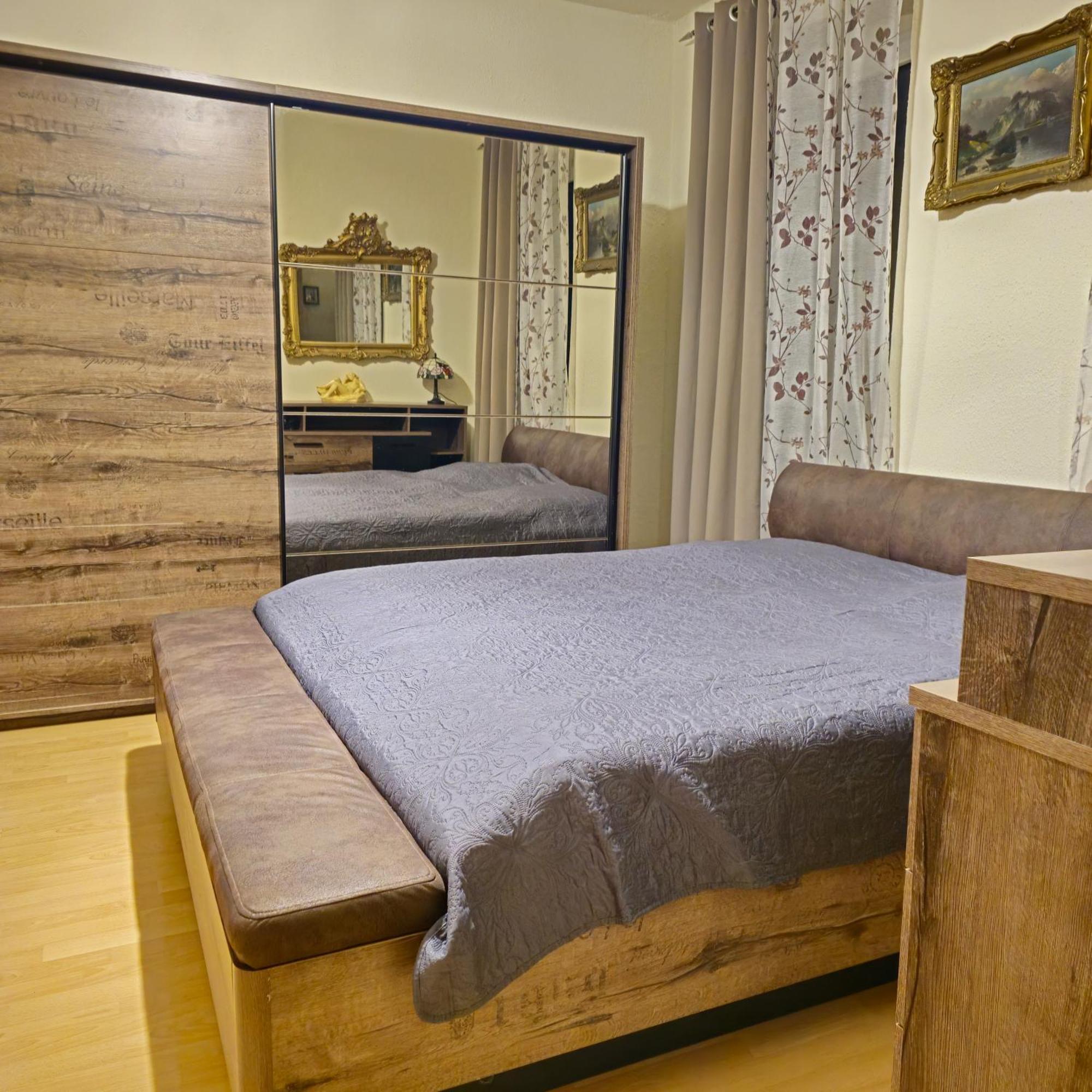 גרה Apartment 5 מראה חיצוני תמונה